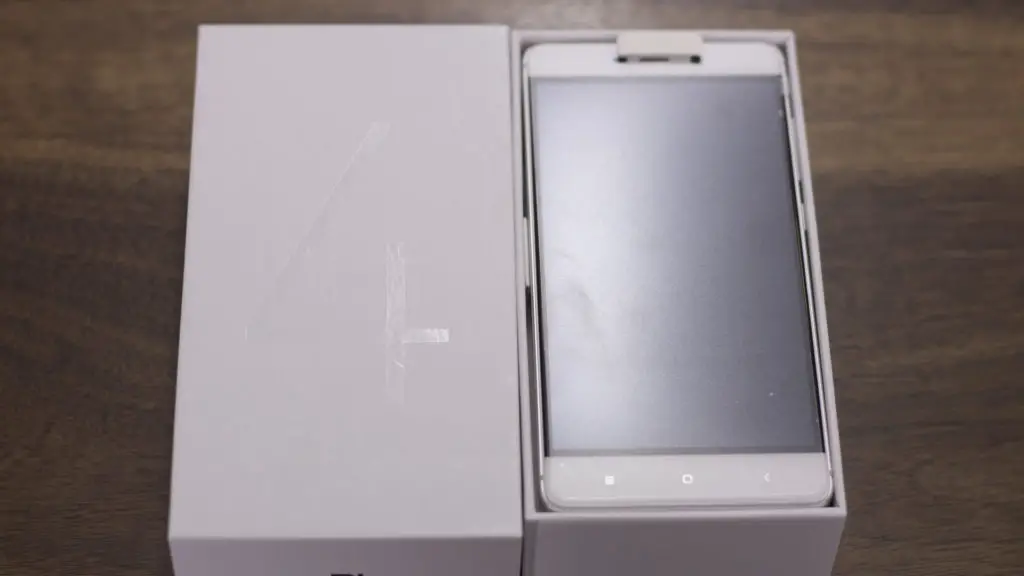 Xiaomi Redmi 4 195